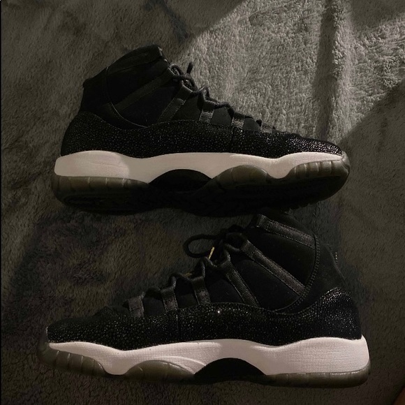 Jordan 11 Heiress - Picture 7 of 9
